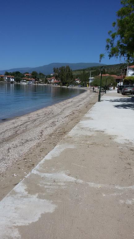 Stelios Seaside House Villa Lefokastro Bagian luar foto