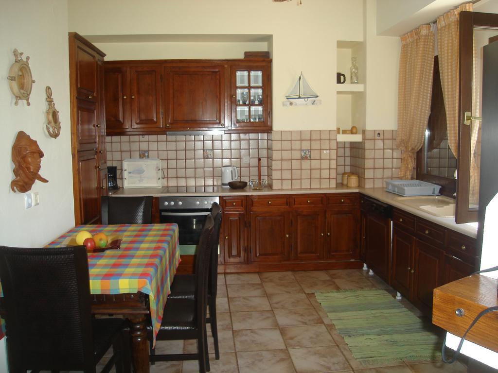 Stelios Seaside House Villa Lefokastro Bagian luar foto