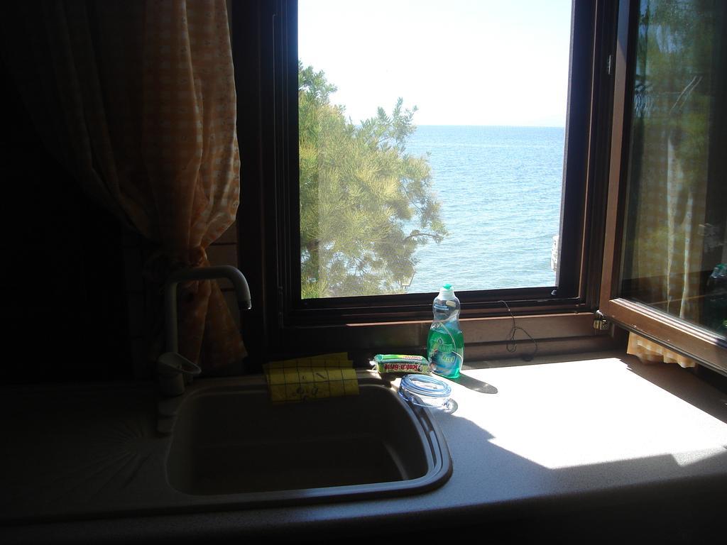 Stelios Seaside House Villa Lefokastro Bagian luar foto